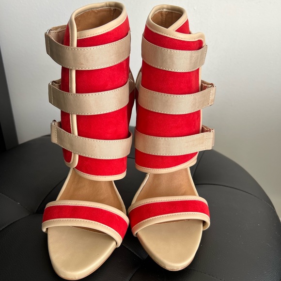 Beau + Ashe Shoes - Brand New Women’s Heeled Sandals Red & Beige Size 9